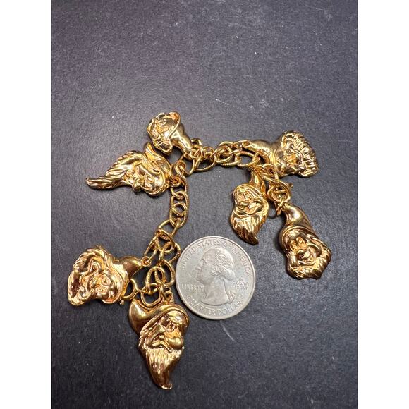 Vintage Disney Seven Dwarfs Gold Tone Charm Bracelet 6.5” - Picture 6 of 16